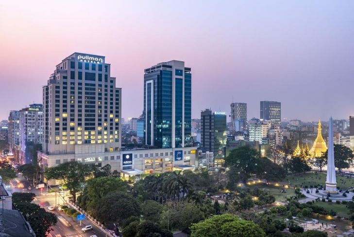 Pullman Yangon Centrepoint Hotel