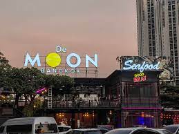 DE MOON BANGKOK รัชดา ซ.4