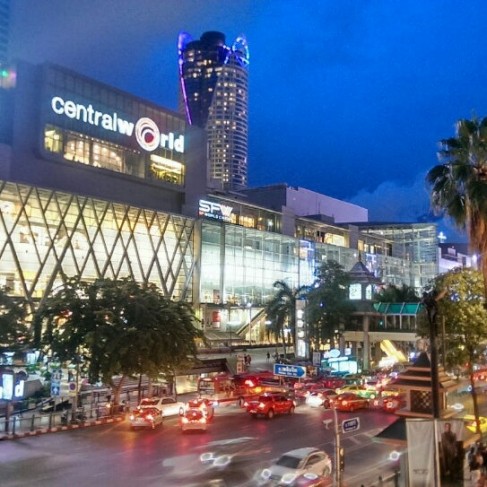 CENTRAL WORLD SQUARE