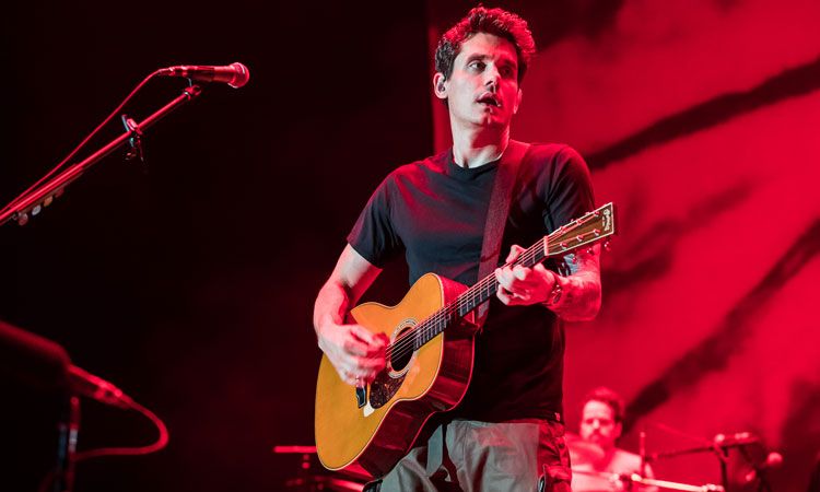 John Mayer เกี่ยวกีตาร์ ร้องสด สะกดแฟนเพลงชาวไทยเต็มอิ่ม