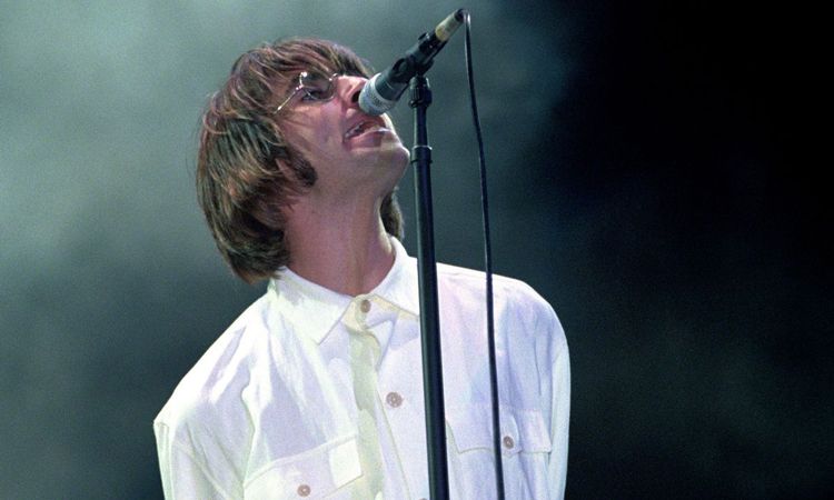 Oasis ปล่อยคลิปแสดงสดเพลง Some Might Say ที่ไม่เคยได้เห็นที่ไหนมาก่อน