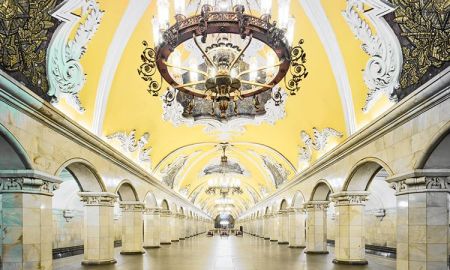 ห้ามพลาด! 10 สถานีรถไฟใต้ดินสุดสวยในกรุงมอสโก ประเทศรัสเซีย