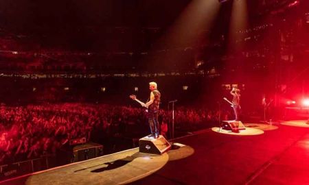ชมบรรยากาศ Green Day ขึ้นคอนเสิร์ตที่ดัลลัส ประเดิม Hella Mega Tour