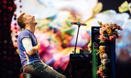 Coldplay ส่งเพลง Don't Panic ประกอบหนังสั้นรณรงค์ช่วยเหลือผู้ลี้ภัย